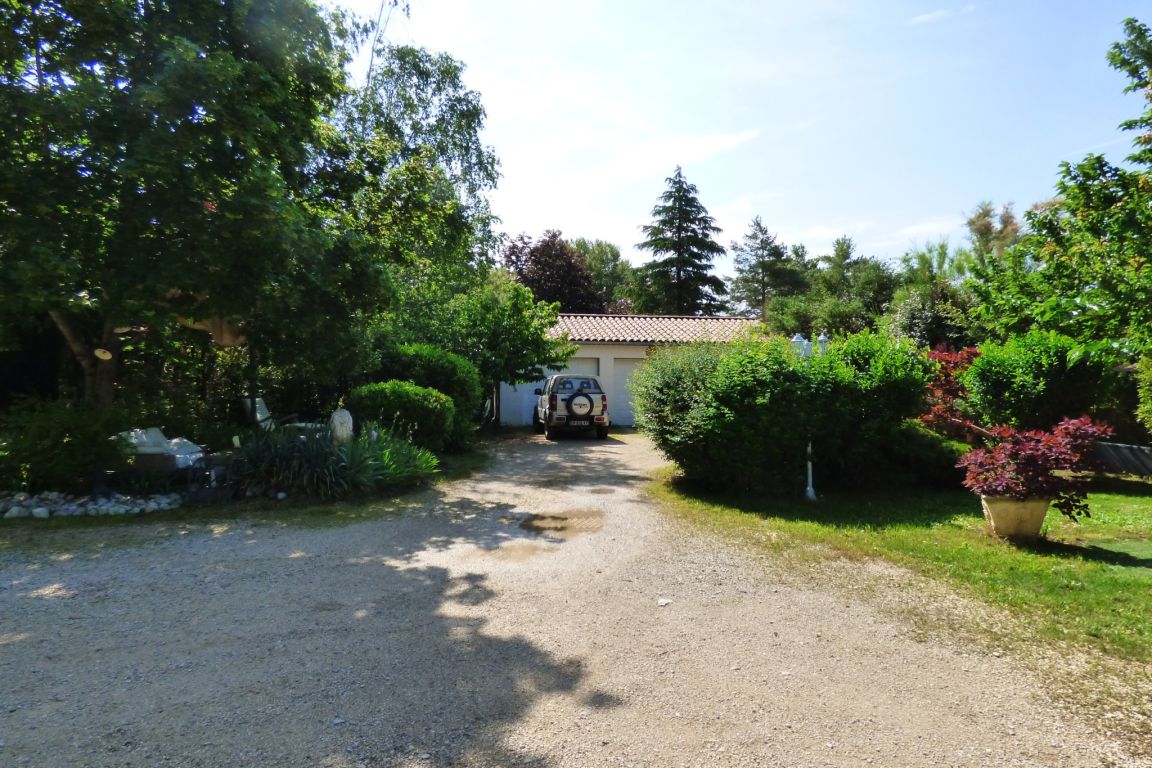 maison 9 pièces en vente sur SERRES (05700)