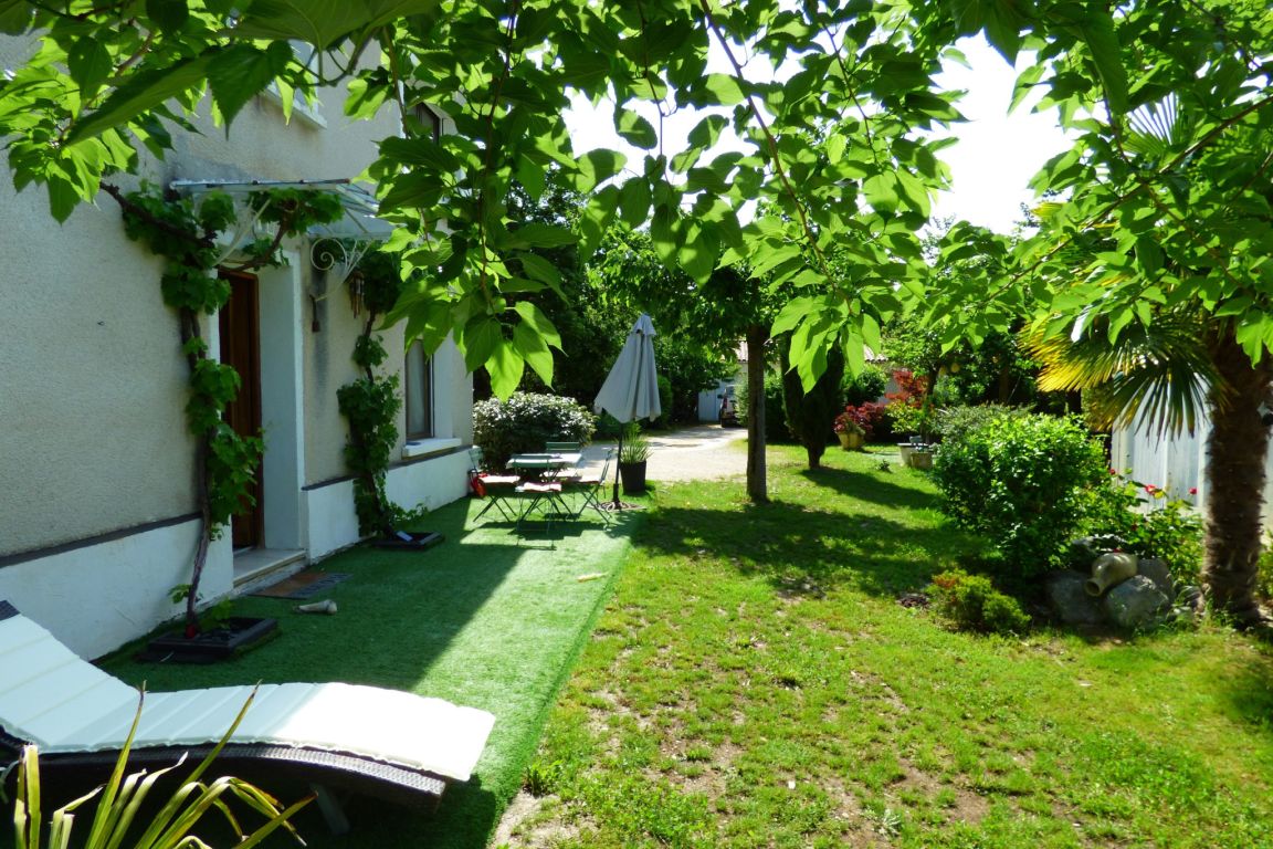 maison 9 pièces en vente sur SERRES (05700)