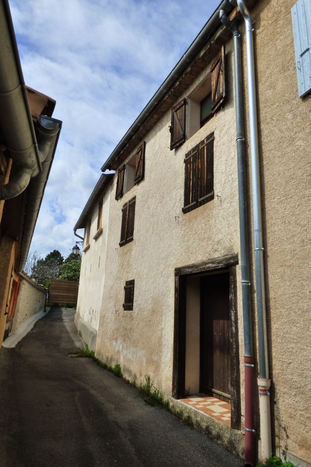 maison 3 pièces en vente sur CLARET (05110)