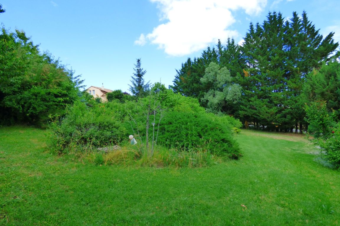 terrain à bâtir en vente sur LETTRET (05130)