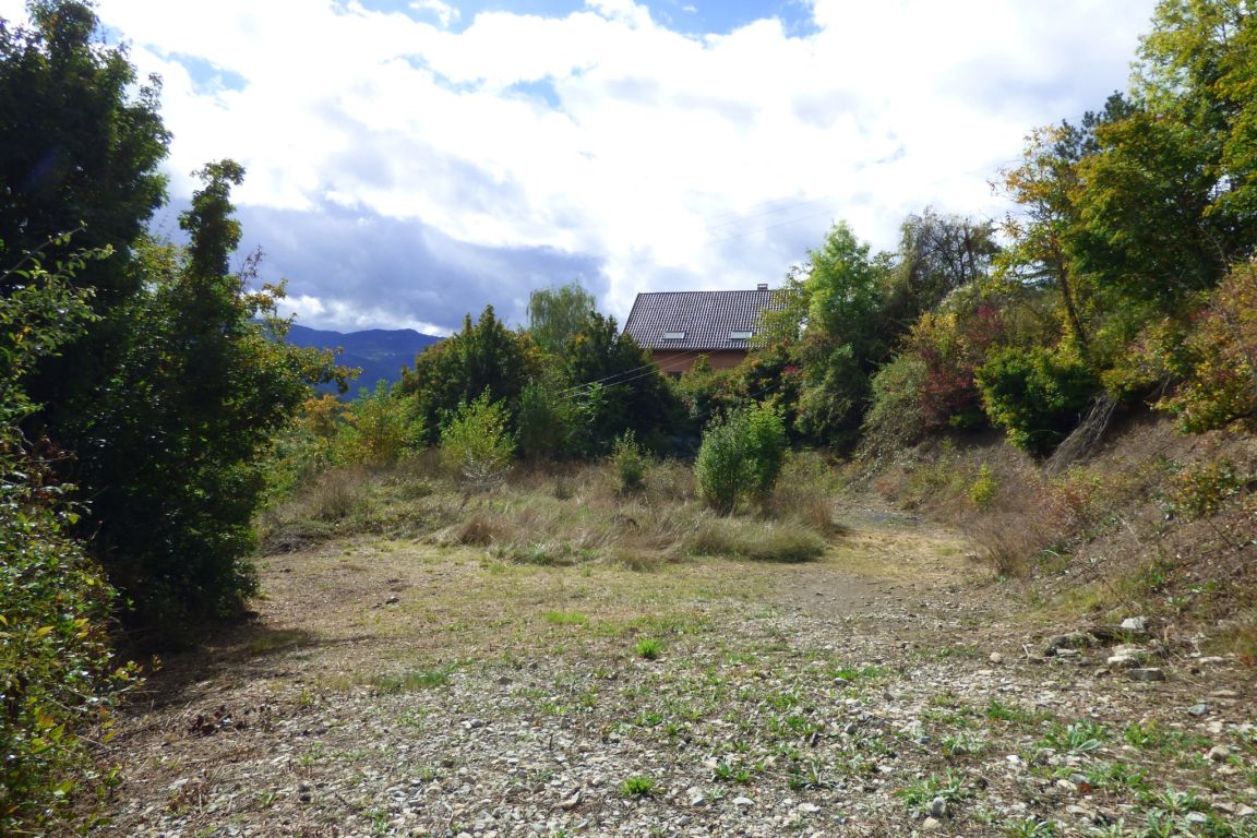 terrain en vente sur Châteauvieux (05000)
