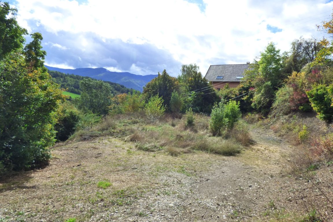 terrain en vente sur Châteauvieux (05000)
