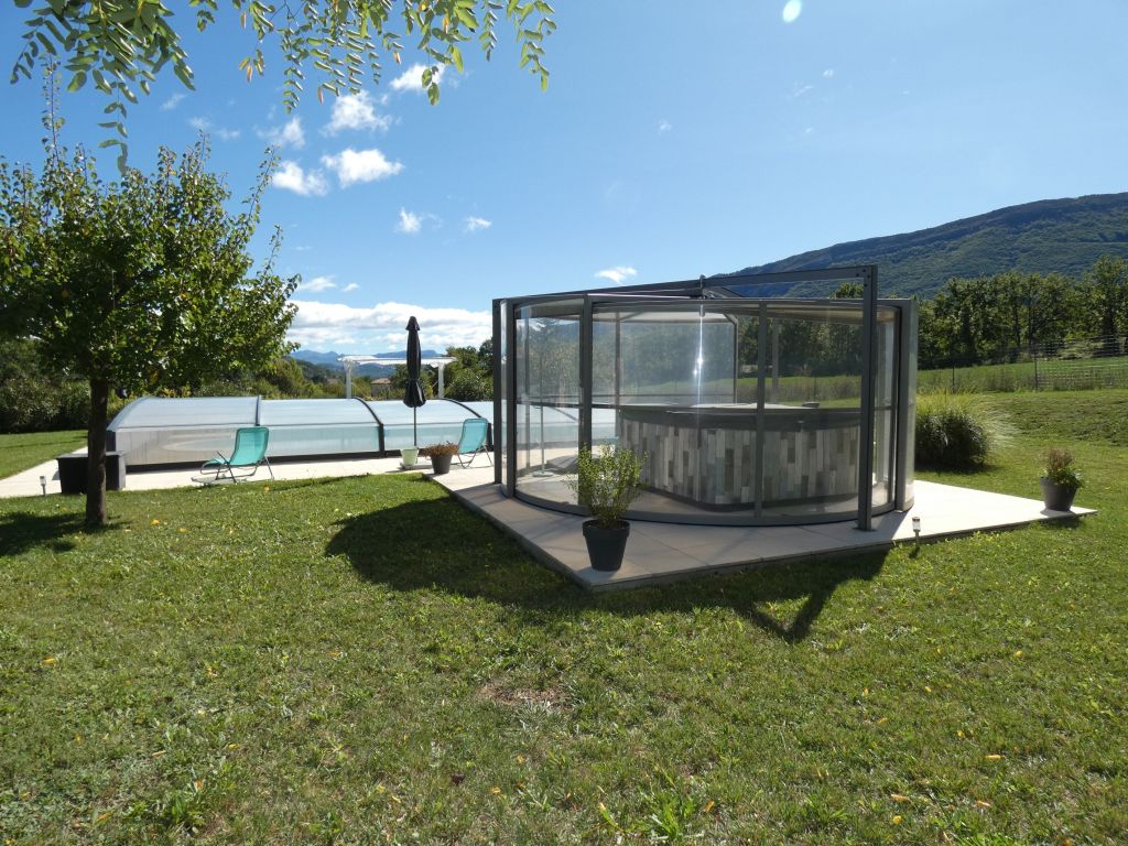 maison 5 pièces en vente sur LARAGNE MONTEGLIN (05300)