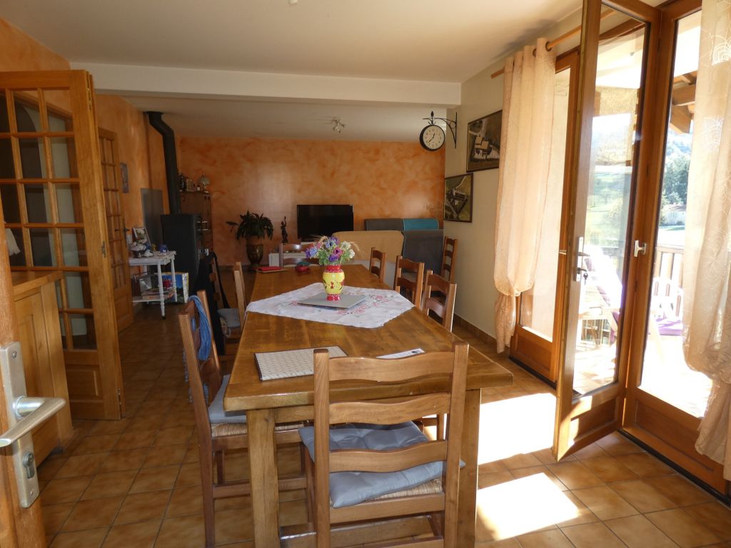 maison 12 pièces en vente sur Turriers (04250)