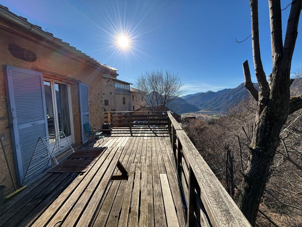 maison 4 pièces en vente sur THEUS (05190)