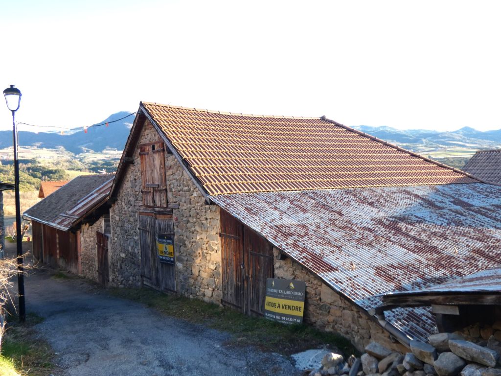 maison 2 pièces en vente sur Bréziers (05190)