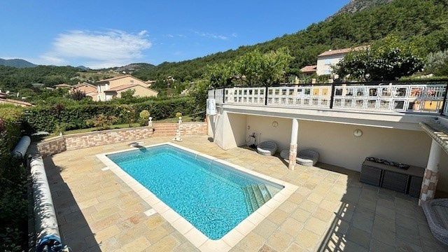 maison 8 pièces en vente sur La Saulce (05110)