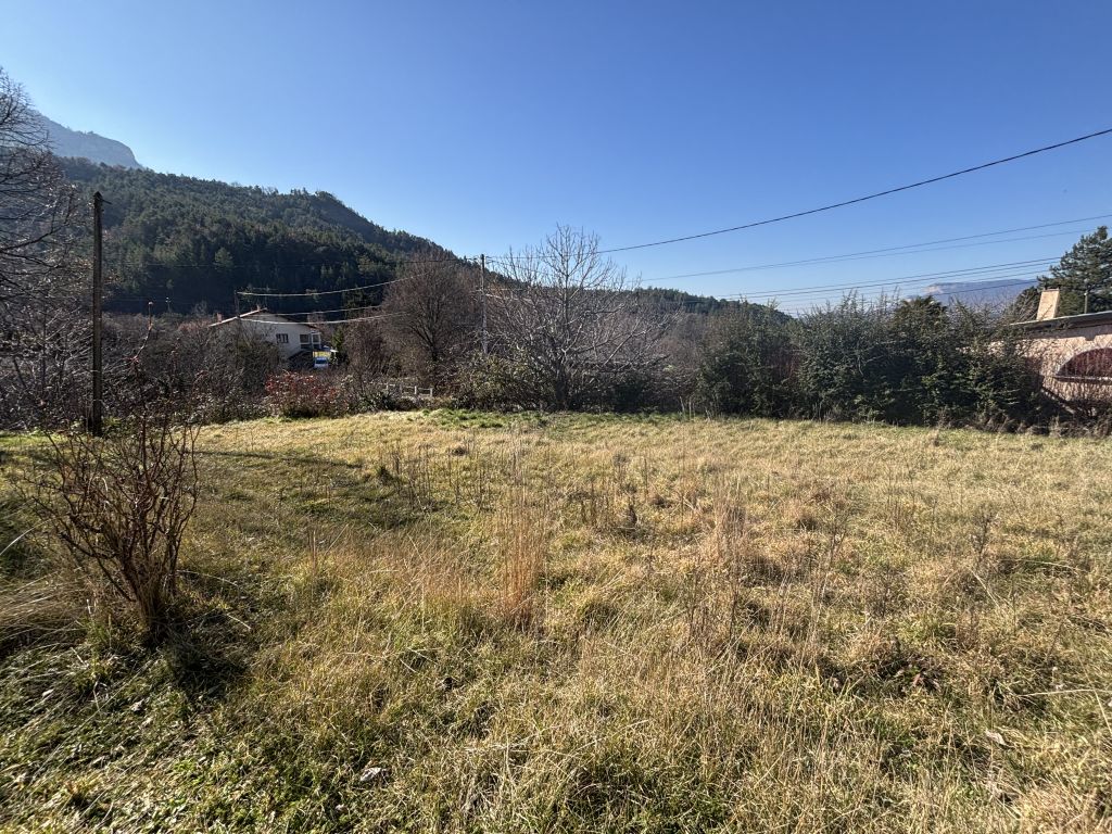 maison 4 pièces en vente sur Claret (05110)