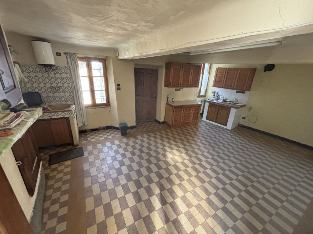 maison 4 pièces en vente sur Claret (05110)