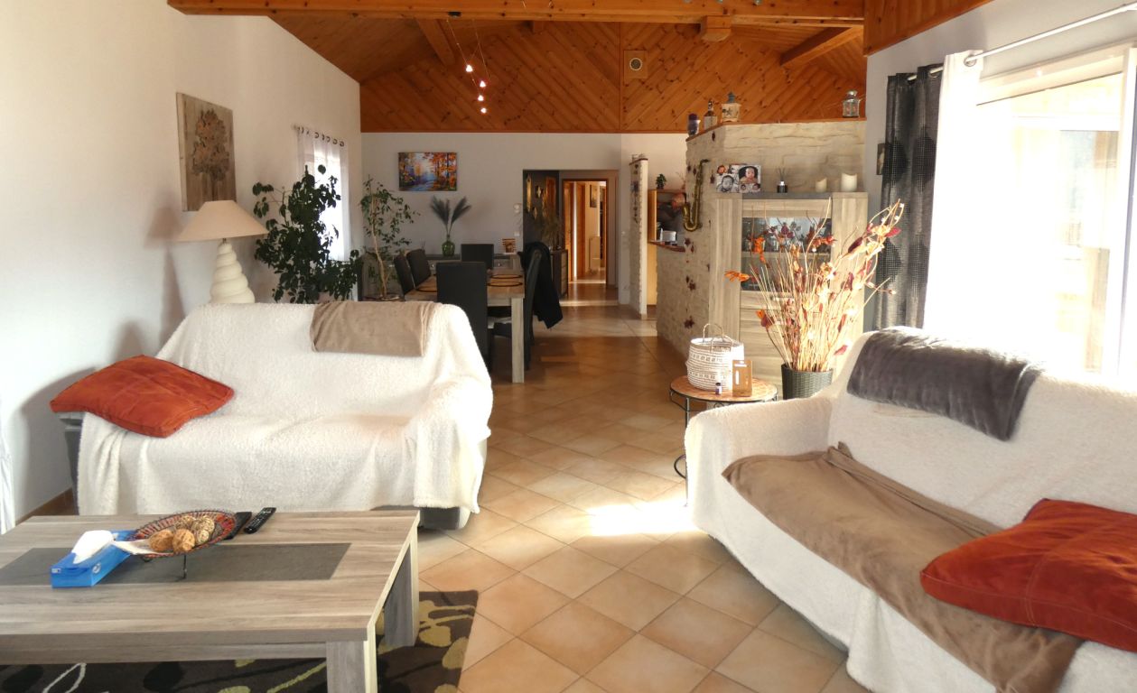 villa 5 pièces en vente sur Théus (05190)