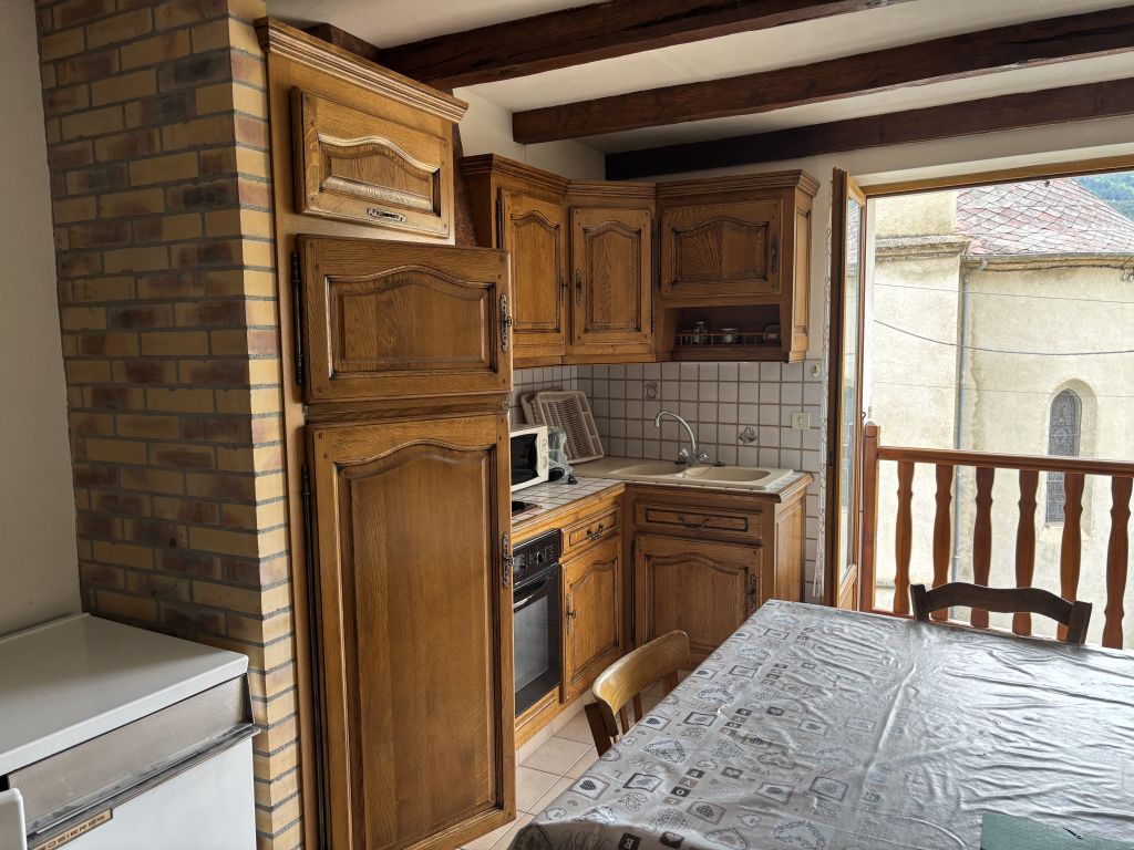 maison 4 pièces en vente sur Espinasses (05190)