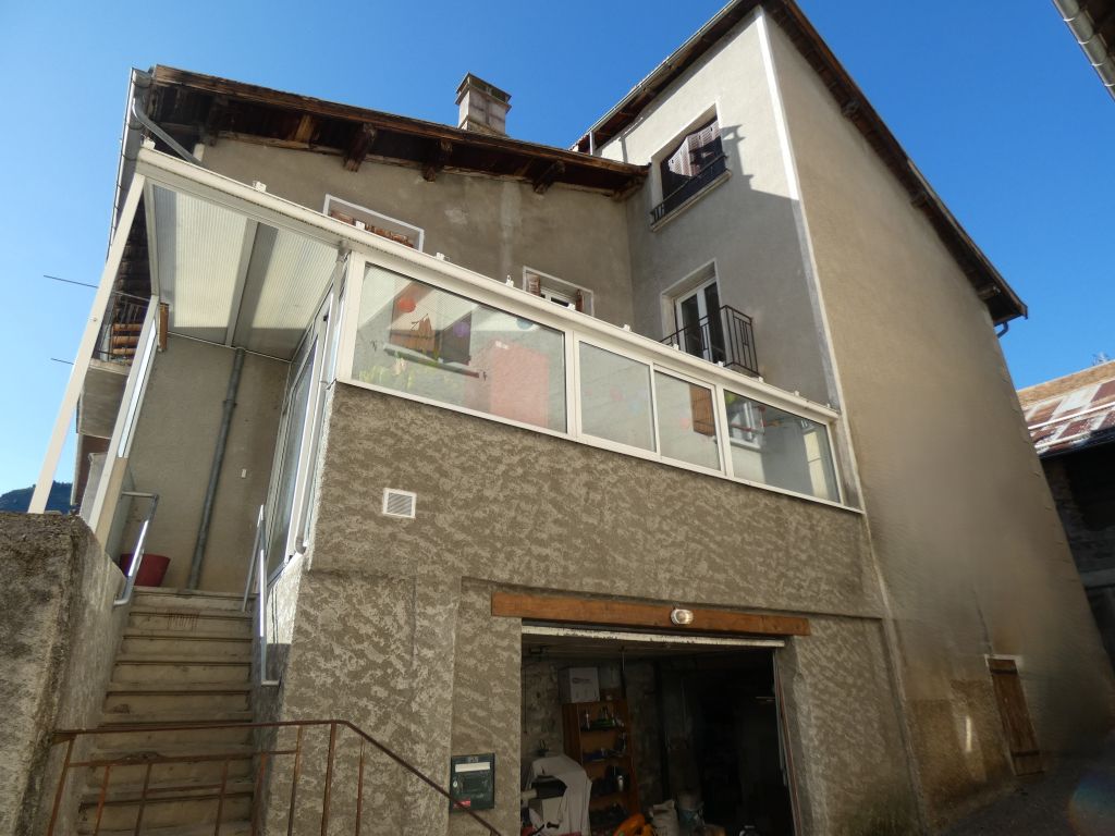 maison 6 pièces en vente sur Bréziers (05190)