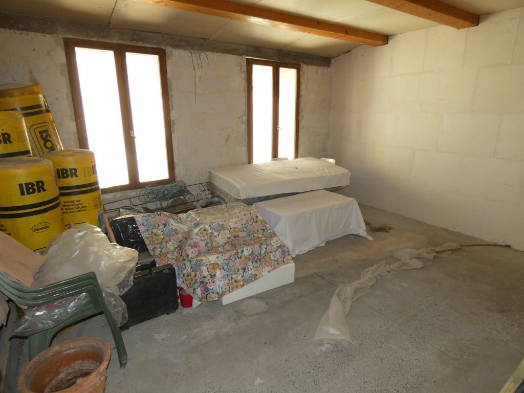 maison 8 pièces en vente sur Tallard (05130)