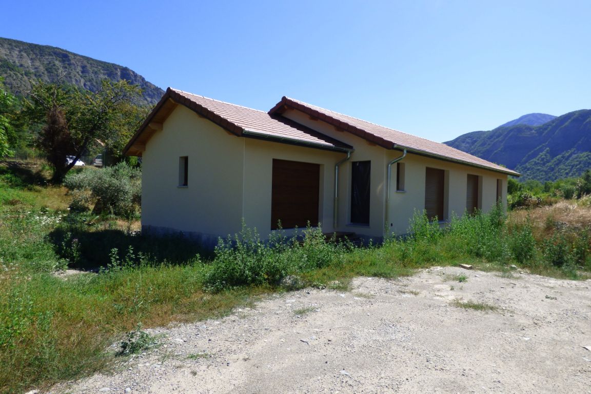 Vente Maison Espinasses 05190