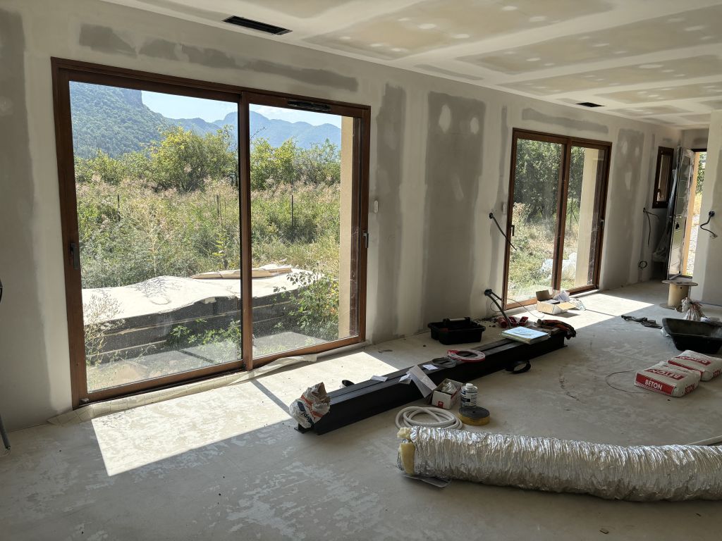 maison 5 pièces en vente sur Espinasses (05190)