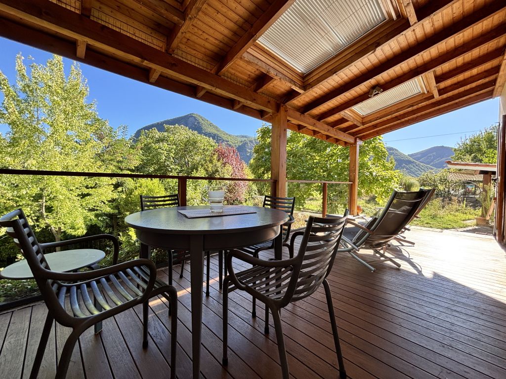 propriété 4 pièces en vente sur Remollon (05190)