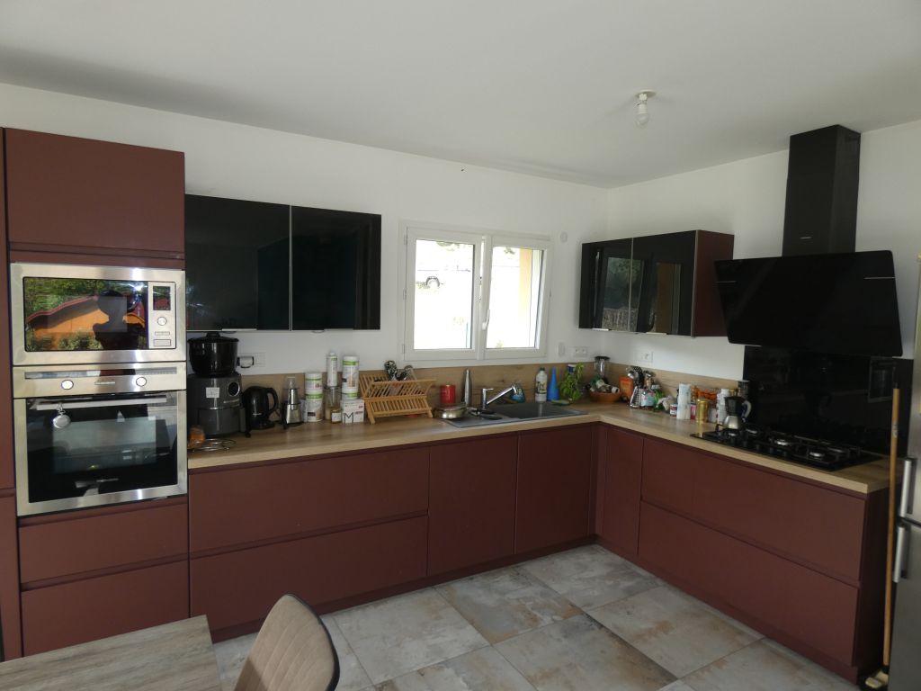 maison 4 pièces en vente sur Espinasses (05190)