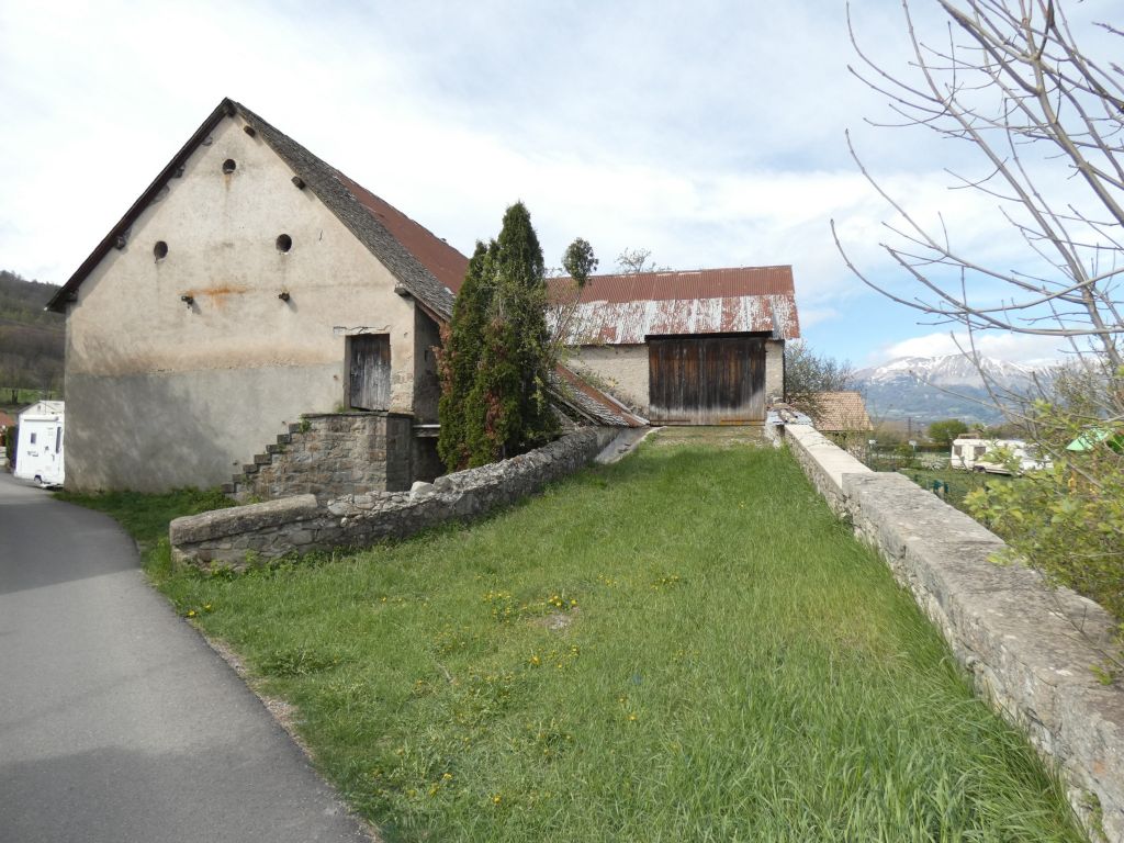 maison 5 pièces en vente sur Chabottes (05260)