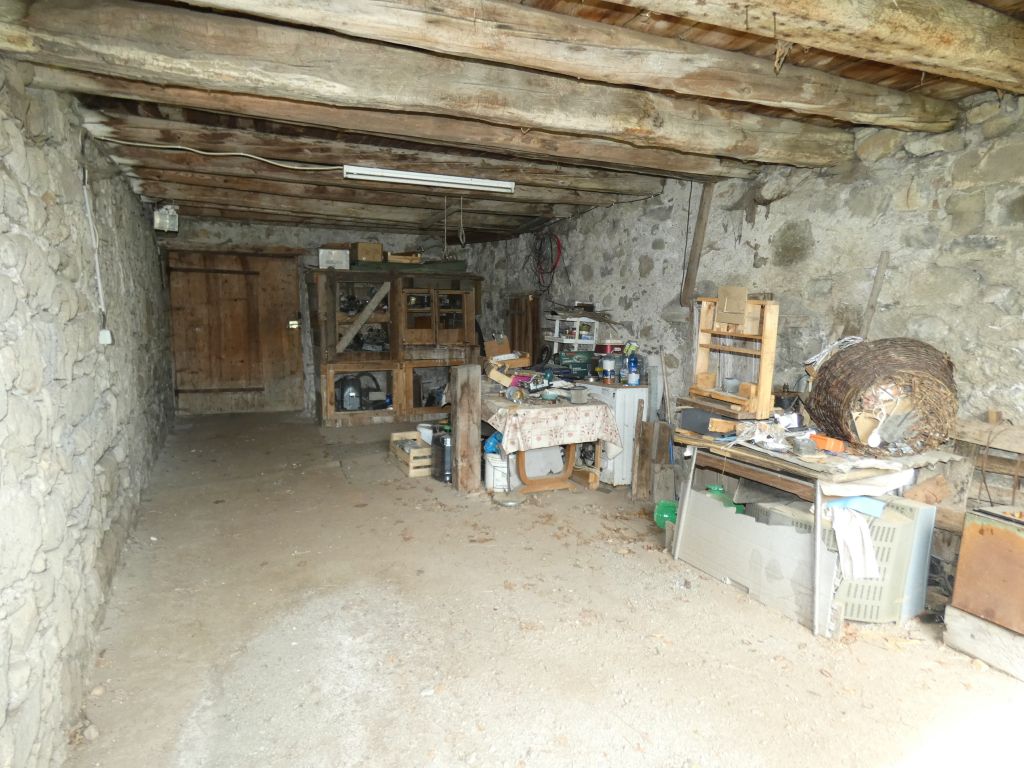 maison 5 pièces en vente sur Chabottes (05260)