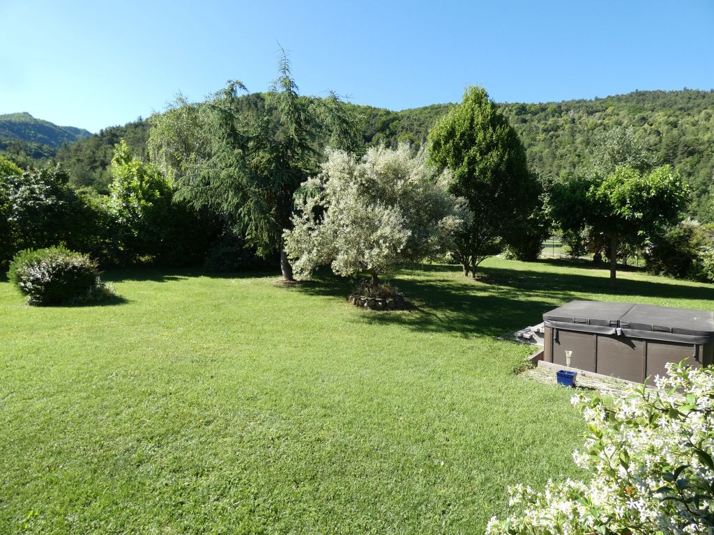 villa 8 pièces en vente sur Tallard (05130)
