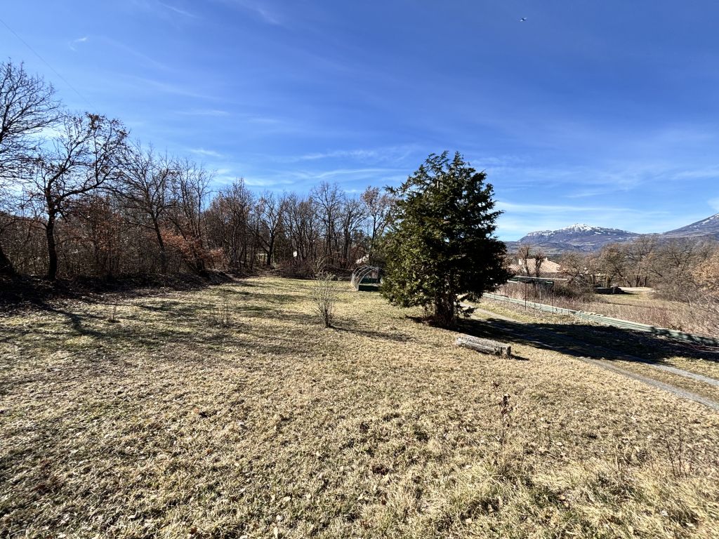 maison 9 pièces en vente sur Tallard (05130)