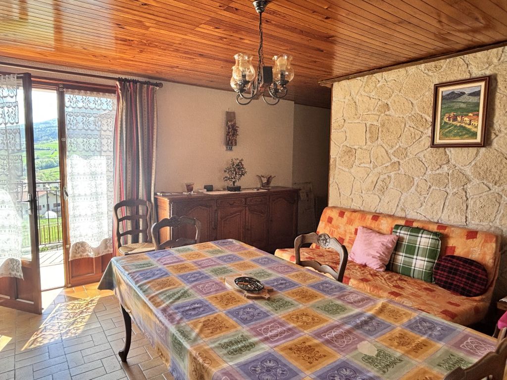 maison 7 pièces en vente sur Turriers (04250)