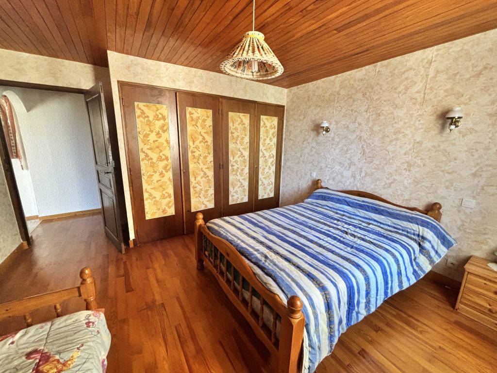 maison 7 pièces en vente sur Turriers (04250)