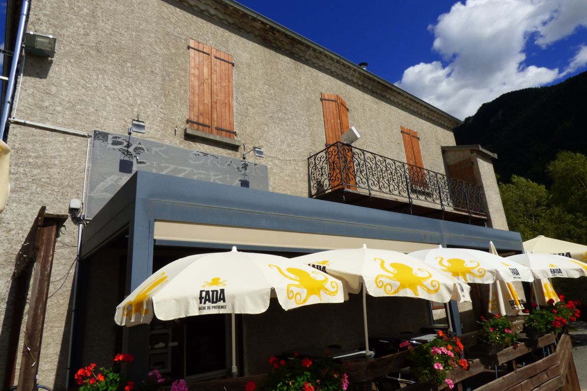 local d'activité en vente sur Saint-Jean-Saint-Nicolas (05260)