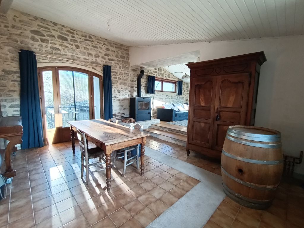 maison 5 pièces en vente sur Laragne-Montéglin (05300)