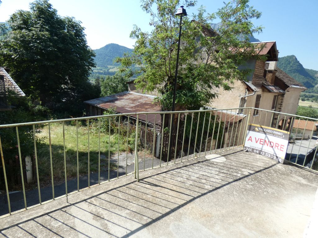 maison 3 pièces en vente sur Espinasses (05190)