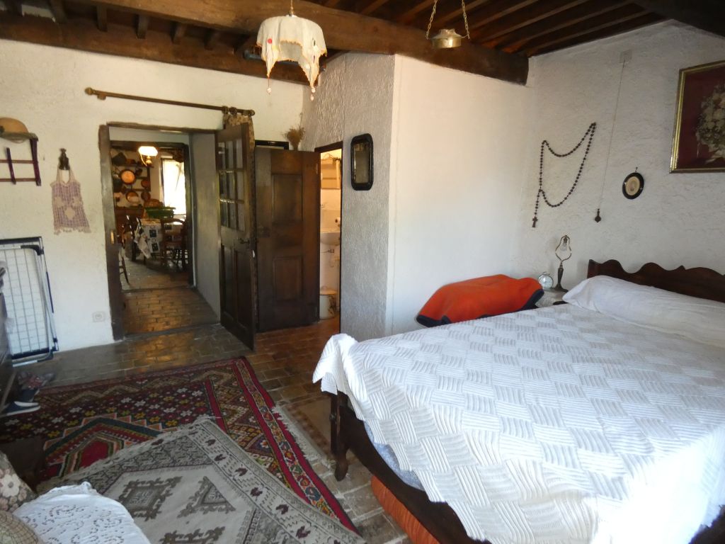 maison 5 pièces en vente sur Turriers (04250)